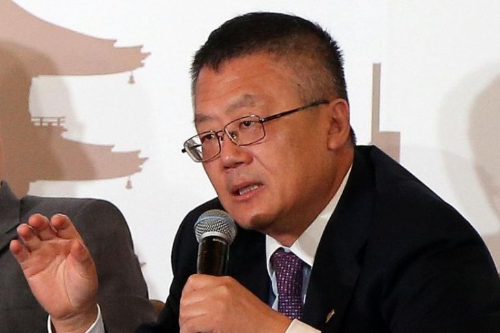 academic-stripped-of-pr-status-banned-from-spore